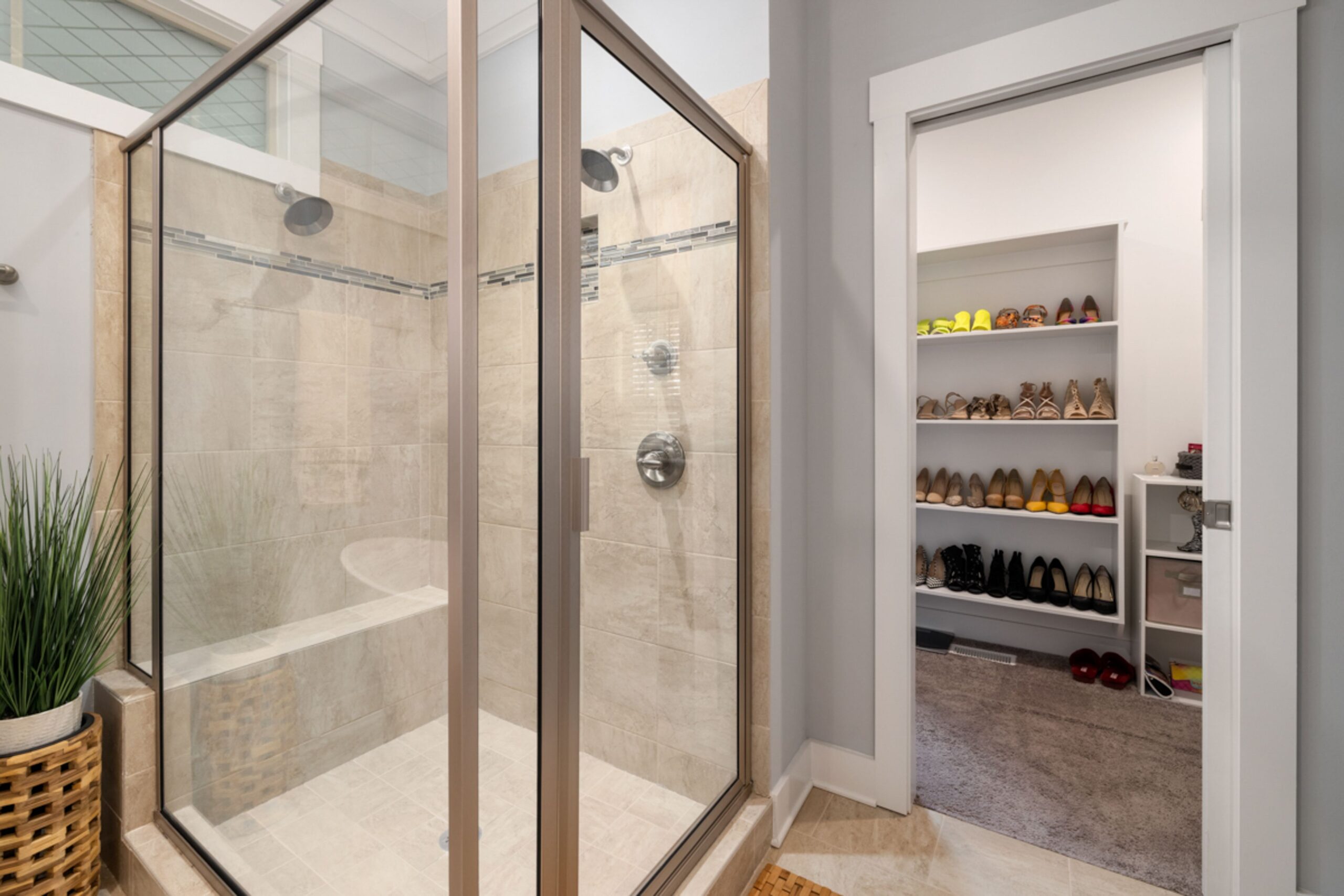 Bathtub removal and walk-in shower installation in Rochester
